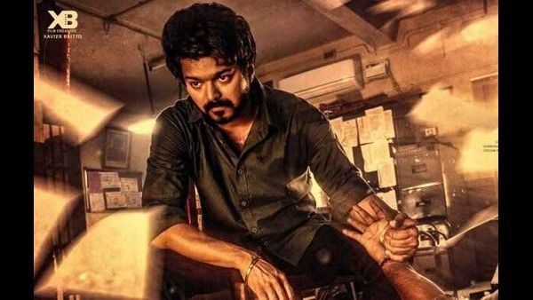 'ಮಾಸ್ಟರ್' ಕಲೆಕ್ಷನ್: ಕೊರೊನಾ ನಡುವೆಯೂ ಮೊದಲ ದಿನ ದಾಖಲೆ ಬರೆದ ವಿಜಯ್