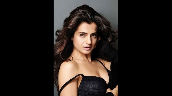 ಕೋಟ್ಯಂತರ ಹಣ ವಂಚನೆ: ನಟಿ ಅಮೀಷಾ ಪಟೇಲ್ ವಿರುದ್ಧ ಪ್ರಕರಣ ದಾಖಲು