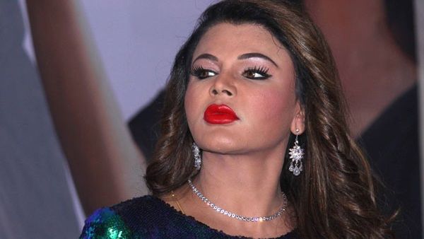 ಬಿಗ್ ಬಾಸ್ ಮನೆಯಲ್ಲಿ ರಾಖಿ ಸಾವಂತ್, ಐಸಿಯುನಲ್ಲಿ ತಾಯಿಗೆ ಚಿಕಿತ್ಸೆ