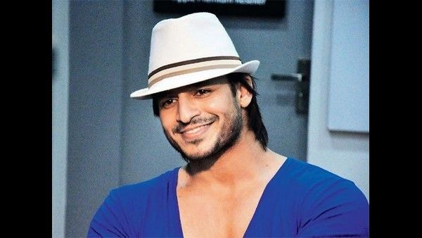 ಗ್ರಾಮೀಣ ಭಾಗದ ಮಕ್ಕಳ ವಿಧ್ಯಾಭ್ಯಾಸಕ್ಕೆ 16 ಕೋಟಿ ಕಲೆಹಾಕಲಿರುವ ನಟ