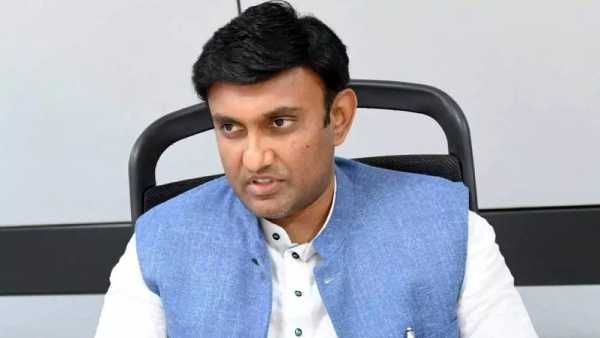 ಸಿನಿಮಾ ಪ್ರಚಾರದಲ್ಲಿ ಜನಸಾಗರ: ಸ್ಟಾರ್ ಕಲಾವಿದರಿಗೆ ಸಚಿವ ಸುಧಾಕರ್ ಮನವಿ