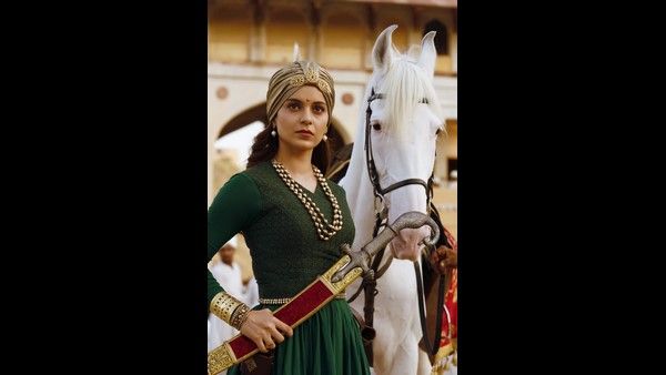 ನಾನು ಬೇಡವಾದ ಹೆಣ್ಣು ಮಗುವಾಗಿದ್ದೆ: ಕಂಗನಾ ಹೇಳಿದ ಯಶಸ್ಸಿನ ಕತೆ