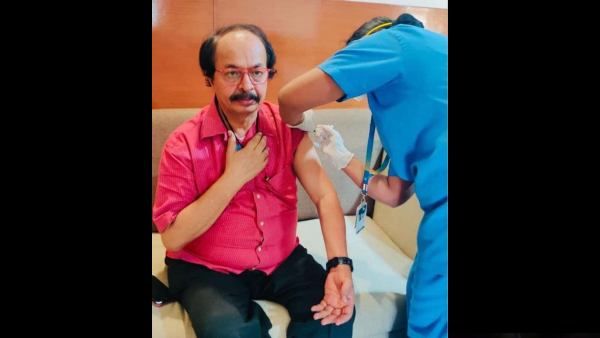 ಕೊರೊನಾ ಲಸಿಕೆ ಪಡೆದ ನಿರ್ದೇಶಕ ನಾಗತಿಹಳ್ಳಿ ಚಂದ್ರಶೇಖರ್