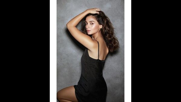 ಬಾಲಿವುಡ್ ನಟಿ ಅಲಿಯಾ ಭಟ್‌ಗೆ ಕೊರೊನಾ ಪಾಸಿಟಿವ್