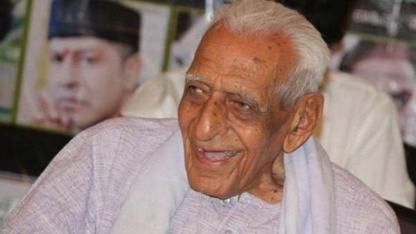 ದೊರೆಸ್ವಾಮಿ ನಿಧನಕ್ಕೆ ಕಂಬನಿ ಮಿಡಿದ ಸಿನಿತಾರೆಯರು