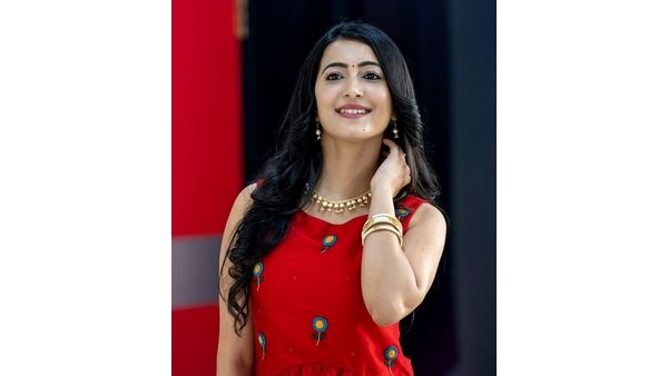 ತುಳು ಧ್ವಜ ಅಪಮಾನಿಸಿದ ವ್ಯಕ್ತಿ: ಸಿಡಿದೆದ್ದ ನಟಿ ಅದ್ವಿತಿ ಶೆಟ್ಟಿ