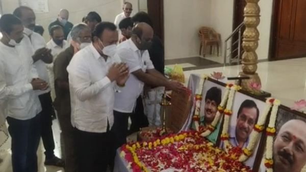 ಅಗಲಿದ ಗಣ್ಯರಿಗೆ ಶ್ರದ್ಧಾಂಜಲಿ ಅರ್ಪಿಸಿದ ಚಿತ್ರರಂಗ