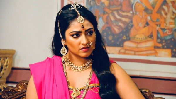 'ಅಮೃತಮತಿ' ಚಿತ್ರಕ್ಕಾಗಿ ಹಾಲಿವುಡ್ ಪ್ರಶಸ್ತಿ ಪಡೆದ ಹರಿಪ್ರಿಯಾ