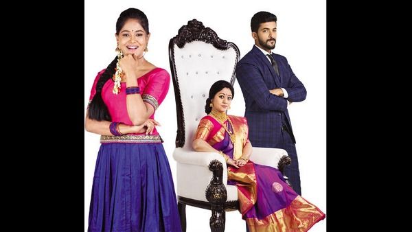 ಸಂಭ್ರಮದಲ್ಲಿ 'ಪಾರು' ಧಾರಾವಾಹಿತಂಡ; ಕಾರಣವೇನು?