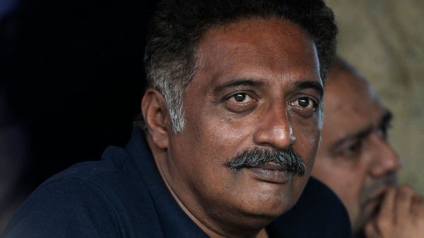 'ಅತಿಥಿಯಾಗಿ ಬಂದೆ, ಅತಿಥಿಯಾಗಿಯೇ ಇರುವೆ' ಭಾವುಕ ಪ್ರಕಾಶ್ ರೈ 'ಮಾ'ಗೆ ರಾಜೀನಾಮೆ