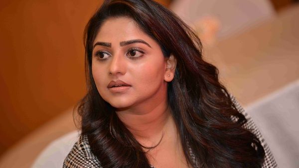 ಮದುವೆ ಆದವರು ಫಸ್ಟ್‌ನೈಟ್‌ನಲ್ಲಿ ಏನ್ಮಾಡ್ತಾರೆ? ರಚಿತಾ ರಾಂಗ್