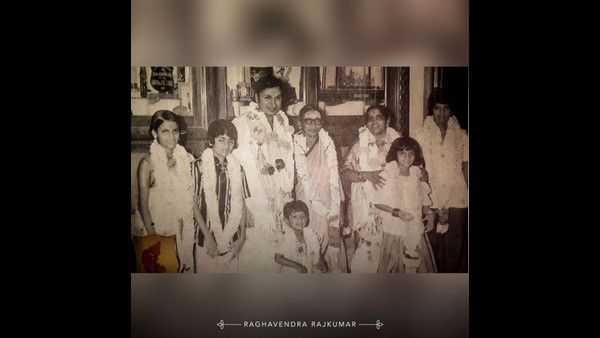 ಬಿಡದೇ ಕಾಡುತ್ತಿದೆ ಅಪ್ಪು ಸಾವು: ಕಿರಿಯವನೆ ಬಿಟ್ಟು ಹೋದ ಎಂದು ರಾಘಣ್ಣ ಭಾವುಕ!