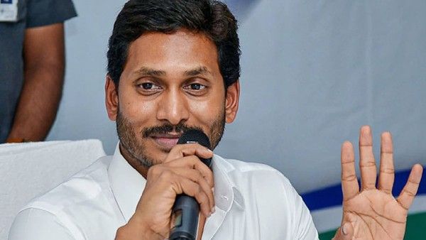 ತೆಲುಗು ಚಿತ್ರರಂಗಕ್ಕೆ ಮರ್ಮಾಘಾತ ನೀಡಿದ ಆಂಧ್ರ ಸರ್ಕಾರ