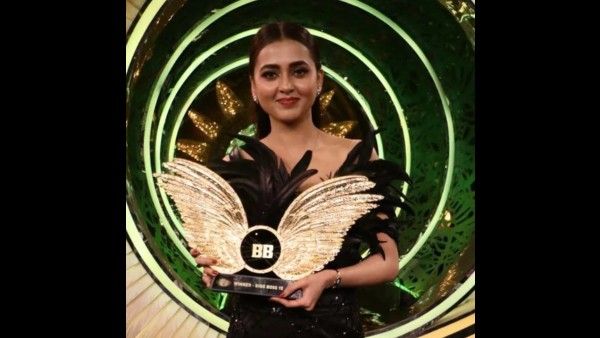 ಬಿಗ್‌ಬಾಸ್ ಗೆದ್ದ ತೇಜಸ್ವಿ ಪ್ರಕಾಶ್: ಬಹುಮಾನ ಎಷ್ಟು ಲಕ್ಷ?