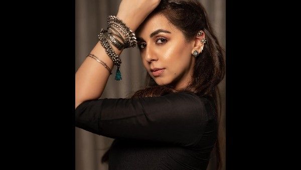 ನಿಕ್ಕಿ ಗಲ್ರಾನಿ ಮನೆ ಕೆಲಸದವನ ಖತರ್‌ನಾಕ್ ಕೆಲಸ: ದೂರು ನೀಡಿದ ನಟಿ