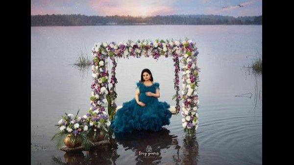 ನೀಲಿ ಬಣ್ಣದ ಗೌನ್‌ ತೊಟ್ಟು ಬೇಬಿ ಬಂಪ್ ಫೋಟೋಶೂಟ್ ಮಾಡಿಸಿದ ಅಮೂಲ್ಯ!