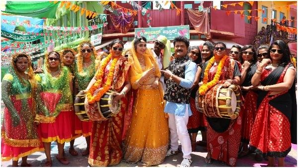 'ತೋತಾಪುರಿ' ಚಿತ್ರದ 'ಬಾಗ್ಲು ತೆಗಿ ಮೇರಿ ಜಾನ್‌' ಸಾಂಗ್ 100 ಮಿಲಿಯನ್ ವೀವ್ಸ್ ಸಿಕ್ಕಿದ್ದು ಹೆಂಗೆ?