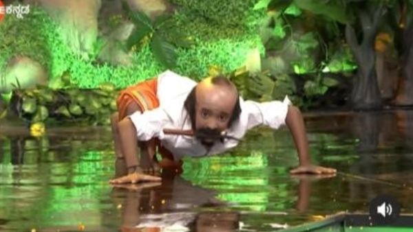 ಕುಳ್ಳ ಸಿಂಗಂ 'ಪುಷ್ಟ' ಸ್ಟೆಪ್‌ಗೆ ಫಿದಾ ಆಗಿ ಮುತ್ತಿಟ್ಟ ರಚಿತಾ ರಾಮ್!