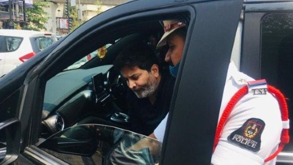 ಅಲ್ಲು ಅರ್ಜುನ್ ಬಳಿಕ ಸ್ಟಾರ್ ನಿರ್ದೇಶಕನ ಕಾರು ತಡೆದು ದಂಡ ಹಾಕಿದ ಪೊಲೀಸರು