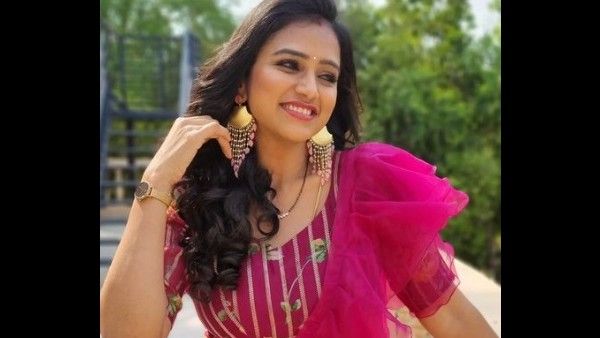 ಕಿರುತೆರೆ ನಟಿ ಚಿನ್ನು ಅಲಿಯಾಸ್ ರಶ್ಮಿ ಪ್ರಭಾಕರ್ ಮನೆಯಲ್ಲಿ ಮದುವೆ ಶಾಸ್ತ್ರ