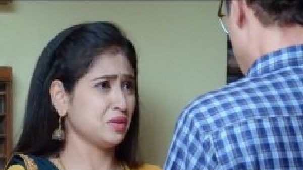 ಎಜೆ ಪ್ರಶ್ನೆಗಳಿಗೆ ತಬ್ಬಿಬ್ಬಾಗಿ ಒಪ್ಪಿಕೊಂಡು ದುರ್ಗಾ ಹೆಸರು ಹೇಳೇ ಬಿಟ್ಳಾ ಆಕೆ..?