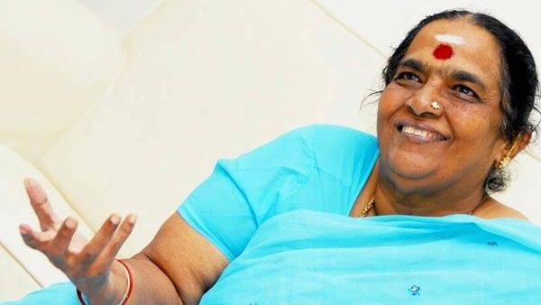 ಪಾರ್ವತಮ್ಮ ರಾಜ್‌ಕುಮಾರ್ ಪುಣ್ಯತಿಥಿ: ಯಶಸ್ವಿ ನಿರ್ಮಾಪಕಿ ಬಗ್ಗೆ ಇಲ್ಲಿವೆ ಅಪರೂಪದ ಸಂಗತಿ