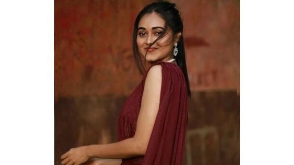 ಭಾಷೆಯ ಸವಾಲು ದಾಟಿ 'ಒಲವಿನ ನಿಲ್ದಾಣ'ದಲ್ಲಿ ನಿಂತಿರುವ ಮಂಗಳೂರು ಚೆಲುವೆ