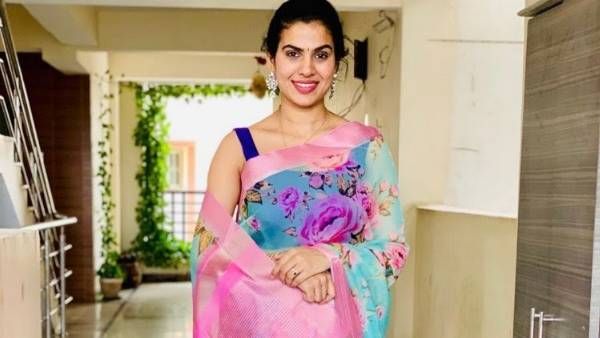 ಕಾಲು ಮೇಲೆತ್ತಿ ಕೀರ್ತನೆ ಹಾಡಿದ ಶ್ರಾವಣ ಭಾರ್ಗವಿ: ತಿರುಪತಿಗೆ ಬರಲು ಬಿಡಲ್ಲ ಅಂತ ವಾರ್ನಿಂಗ್!