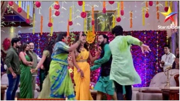 ಜೇನುಗೂಡು: ದಿಯಾ ಅರಿಶಿನ ಶಾಸ್ತ್ರದ ತಯಾರಿ ಹೇಗಿತ್ತು..? ಇಲ್ನೋಡಿ ಸಣ್ಣ ಝಲಕ್!