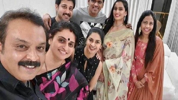 ಎಲ್ಲಾ ಲವ್‌ ಸ್ಟೋರಿಗಳನ್ನು ಮೀರಿಸಿದ 'ಪವಿತ್ರ' ಲವ್ ಸ್ಟೋರಿ: ಟಾಲಿವುಡ್‌ನಲ್ಲಿ ಇದೇ ಹಾಟ್ ಟಾಪಿಕ್!