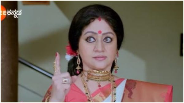 ಪಾರು: ಸೊಸೆಯಂದಿರ ಜೊತೆ ಶತ್ರುವಿನ ಮನೆಗೆ ಬಂದ ಅಖಿಲಾಂಡೇಶ್ವರಿ : ರಾಣಾ-ಅರುಂಧತಿ ದಂಗು!