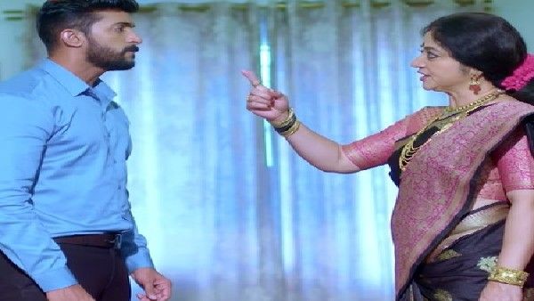 ಮಗನ ಸಂಸಾರ ಸರಿ ಪಡಿಸಲು ಹೋಗಿ ಸಂಕಷ್ಟಕ್ಕೆ ಸಿಲುಕಿದ ಅಖಿಲಾಂಡೇಶ್ವರಿ