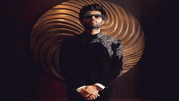 'ಲೈಗರ್​' ಸೋಲಿನ ಬಳಿಕ ಖಡಕ್​ ಲುಕ್​ನಲ್ಲಿ ವಿಜಯ್​ ದೇವರಕೊಂಡ: ಸಿಂಗಲ್​ ಪ್ಲೇಯರ್​ ಹಿಂದಿನ ಅರ್ಥವೇನು..?