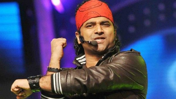 ಹಿಂದೂ ಧಾರ್ಮಿಕ ಭಾವನೆಗೆ ಧಕ್ಕೆ ಆರೋಪ, ದೇವಿಶ್ರೀ ಪ್ರಸಾದ್ ವಿರುದ್ಧ ದೂರು