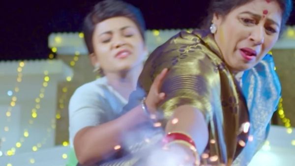 ಪಟಾಕಿ ಬ್ಲಾಸ್ಟ್ ಆಗಿ ಸತ್ಯ ಕೈ ಸುಟ್ಟಿದೆ: ಆಗಬೇಕಿದ್ದ ದೊಡ್ಡ ಅನಾಹುತ ಕೈ ತಪ್ಪಿತಾ?