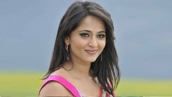 ಅನುಷ್ಕಾ ಶೆಟ್ಟಿ ಹೆಸರೇಳಿ 51 ಲಕ್ಷ ಮೋಸ: ಪೊಲೀಸ್ ಠಾಣೆ ಮೆಟ್ಟಿಲೇರಿದ ನಿರ್ಮಾಪಕ