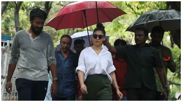 ಸೂಪರ್ ಸ್ಟಾರ್ ಆಶೀರ್ವಾದ.. 75ನೇ ಸಿನಿಮಾ ಸೆಟ್‌ಗೆ ಕಾಲಿಟ್ಟ ನಯನ್‌: ಹಿಟ್ ಕಾಂಬಿನೇಷನ್ ರಿಪೀಟ್