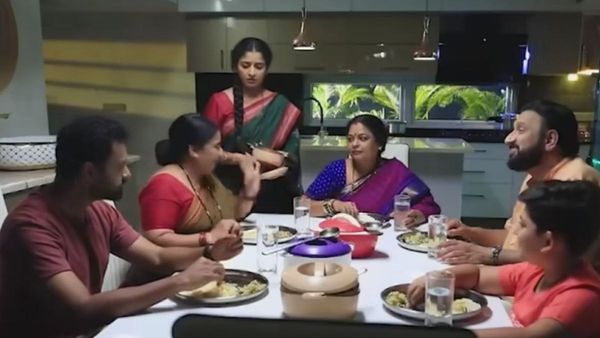 Bhagya Lakshmi: ಇದ್ದರೆ ಇರಬೇಕಂತೆ ಕುಸುಮಾರಂತಹ ಅತ್ತೆ: ಭಾಗ್ಯಲಕ್ಷ್ಮಿ ಧಾರಾವಾಹಿಗೆಯ ಅತ್ತೆಗೆ ಮೆಚ್ಚುಗೆ