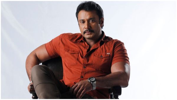 Darshan: ಧಾರವಾಡ ಕೃಷಿ ಮೇಳದಲ್ಲೂ ದಾಸನ ಹವಾ: ಕಾಲರ್ ಎಗರಿಸಿದ ಫ್ಯಾನ್ಸ್