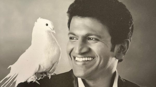 Puneeth Rajkumar: ತಂದೆ ರಾಜ್​ಕುಮಾರ್ ಸ್ಮಾರಕದ ಮಾದರಿಯಲ್ಲೇ 'ನಗುಮೊಗದ ಮಾಣಿಕ್ಯ'ನ ಸ್ಮಾರಕ