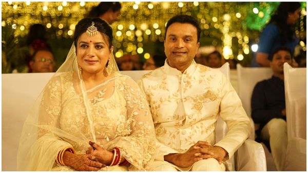 ಮಂತ್ರ ಮಾಂಗಲ್ಯ ಪದ್ಧತಿಯಲ್ಲಿ ನೆರವೇರಿದ ಪೂಜಾ ಗಾಂಧಿ ಮದುವೆ: ಇಲ್ಲಿದೆ ಫೋಟೋಸ್