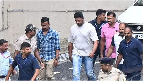 ಭೂತ ಹಾಗೂ ಭವಿಷ್ಯತ್ತಿನ ಎರಡು ಕೊಲೆಗಳು, ಇವತ್ತಿನ ತುರ್ತು ವಿಷಯ ಯಾವುದಾಗಬೇಕಿತ್ತು?