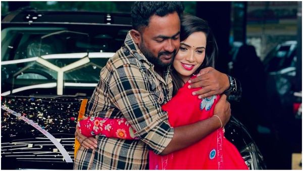 ಭಾವಿ ಪತಿಗೆ ಕಾರ್ ಗಿಫ್ಟ್ ನೀಡಿದ 'ಅಗ್ನಿಸಾಕ್ಷಿ' ಖ್ಯಾತಿಯ ಶೋಭಾ ಶೆಟ್ಟಿ; ಬೆಲೆ ಎಷ್ಟು?