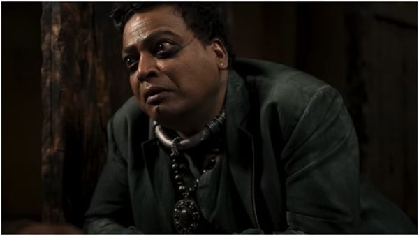 ಕಾಲೇಜ್, ಪಬ್ ಎಲ್ಲಾ ಕಡೆ ಮಹಿಳೆಯರ ಜೊತೆ 'ಸಲಾರ್' ನಟನ ವಿಕೃತ ಚೇಷ್ಟೆ; ಗಾಯಕಿ ಪೋಸ್ಟ್