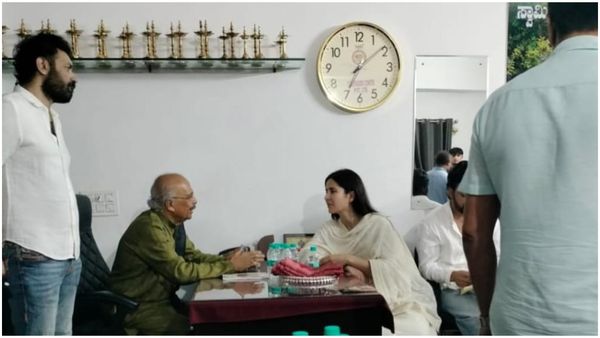 ಅಂಬಾನಿ ಮಗನ ಮದುವೆ ಮನೆಯಿಂದ ನೇರವಾಗಿ ಮಂಗಳೂರಿನ ಕೊರಗಜ್ಜ ಸನ್ನಿಧಿಗೆ ನಟಿ ಕತ್ರೀನಾ