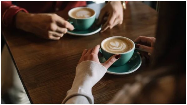 ಪಾತ್ರಕ್ಕಾಗಿ ಪಲ್ಲಂಗ ; ನಟಿಯರು ಕಾಫಿ ಶಾಪ್‌ಗೆ ಹೋಗುವುದನ್ನು ಮೊದಲು ನಿಲ್ಲಿಸಬೇಕೆಂದ ಬಾಲಿವುಡ್ ಸ್ಟಾರ್‌...!