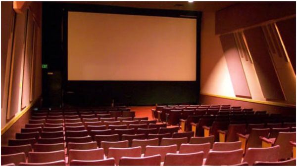 Paid Review ; ಚಿತ್ರ ಚೆನ್ನಾಗಿದೆ ಎಂದು ನಾಲ್ಕು ಸಾಲು ಬರೆಯಲು ₹60,000 ರೂಪಾಯಿ ಕೇಳಿದ ವಿಮರ್ಷಕ.. !