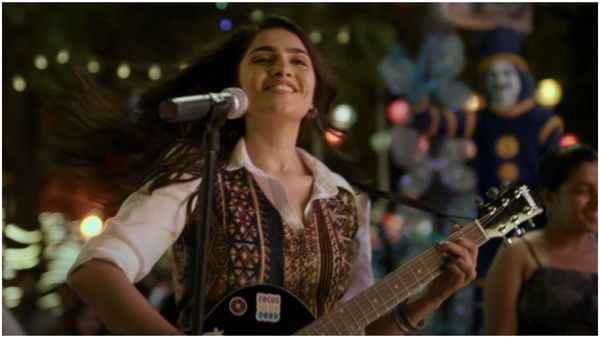 ರುಕ್ಮಿಣಿ ವಸಂತ್ ಹೊಸ ಸಿನಿಮಾ ಟೀಸರ್ ರಿಲೀಸ್; ಪ್ಯಾನ್ ಇಂಡಿಯಾ ಮಟ್ಟದಲ್ಲಿ ಚಿತ್ರ ತೆರೆಗೆ