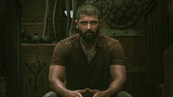 Kingdom Box Office Day 1;ಲೈಗರ್ ಶಾಪದಿಂದ ಮುಕ್ತರಾದ್ರಾ ವಿಜಯ್ ದೇವರಕೊಂಡ?ಕಿಂಗ್‌ಡಮ್‌ ಮೊದಲ ದಿನ ಗಳಿಸಿದ್ದೆಷ್ಟು?