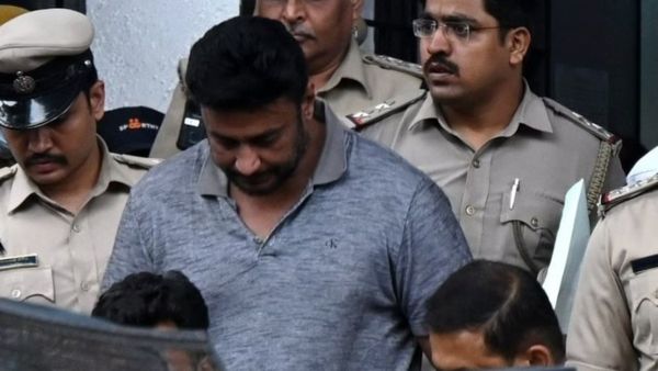 ಪರಪ್ಪನ ಅಗ್ರಹಾರ ಜೈಲಿನಲ್ಲಿರುವ ದರ್ಶನ್ ಮತ್ತೆ ಕೋರ್ಟ್ ಮೆಟ್ಟಿಲೇರಿದ್ಯಾಕೆ?